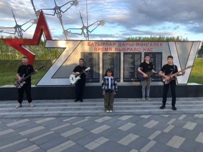 песня "Позывной Струна"