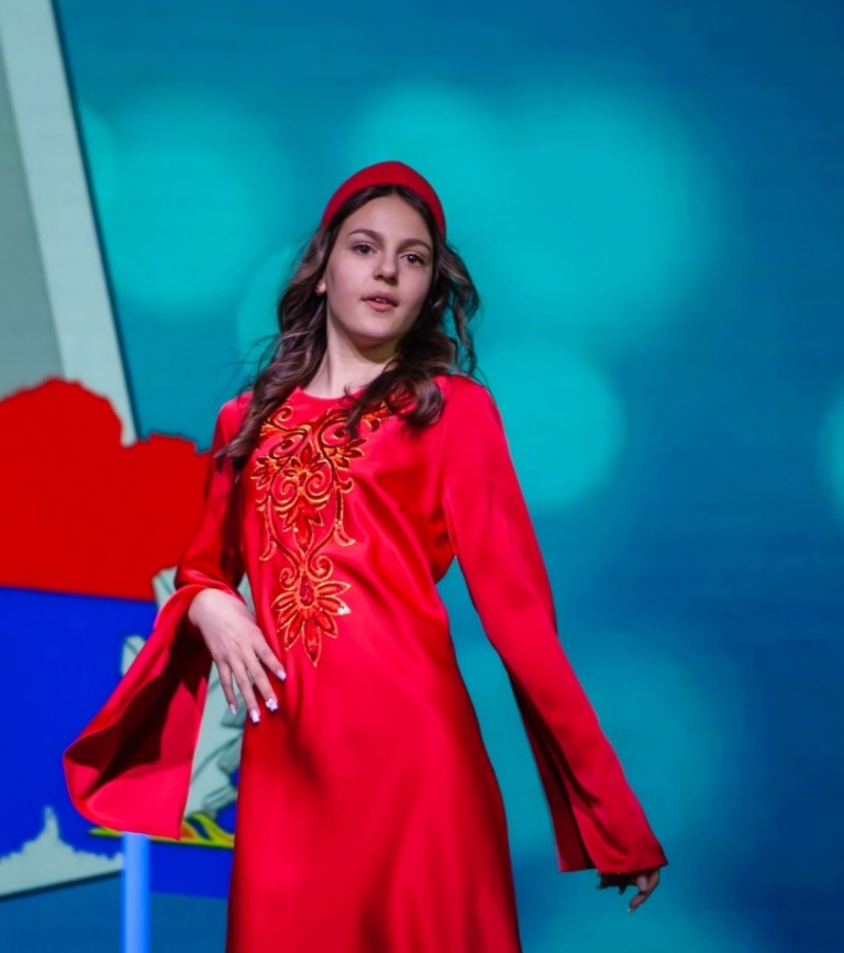 "Родина"
