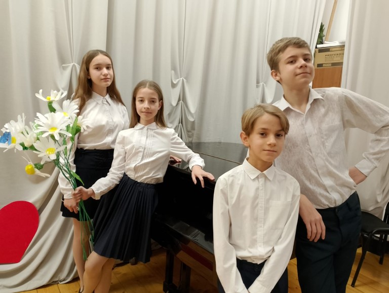 Белый храм
