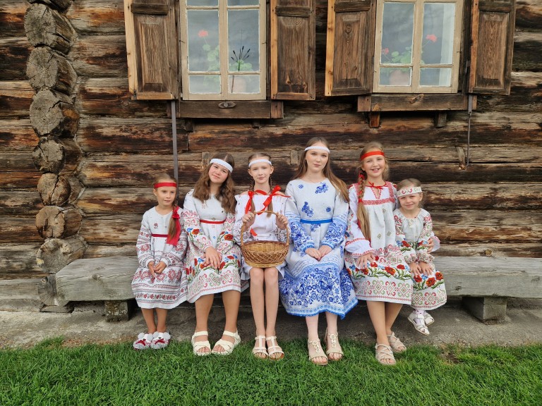 Ромашка белая (Э.Путилова)