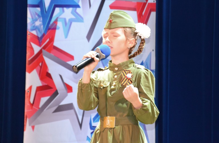 О той весне