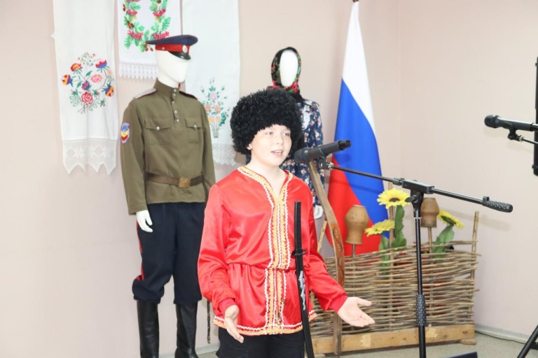 Коломийцев Роман