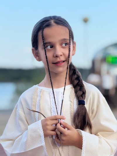 Пёрышко- Ляпина Амина