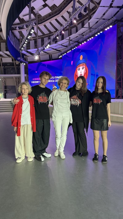 Металлический лес