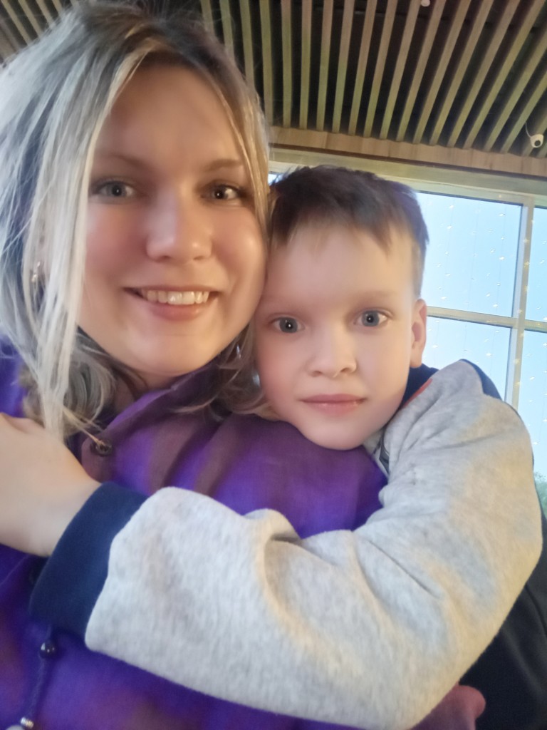 Нежные руки мамы