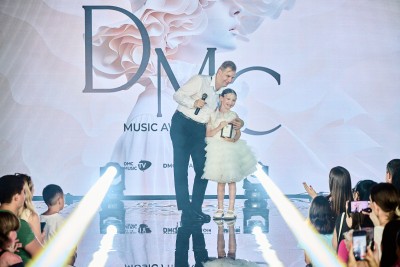 Два белых ангела