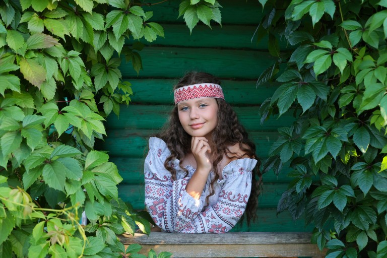 «Кони» (муз. и сл. Анна Пингина)