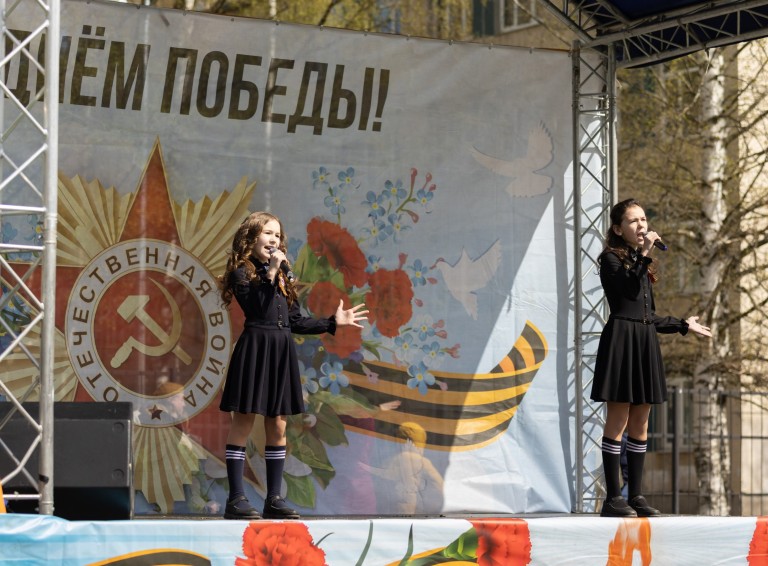 Нестерова Вероника  и Анна