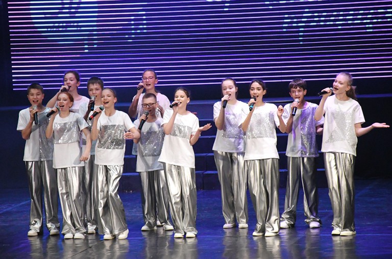 Ребята Севастопольской прописки