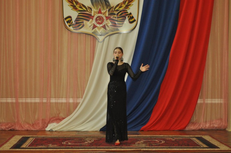 Такой молоденький солдат