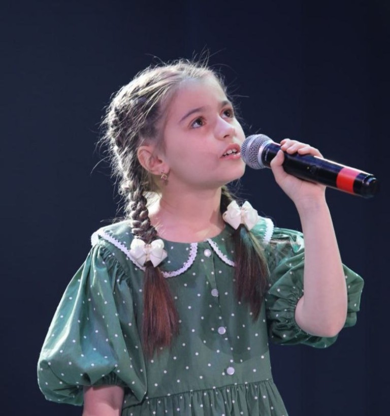 "Белые панамки"