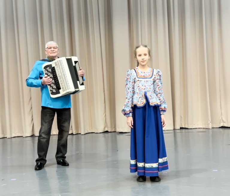 Меня матушка любила