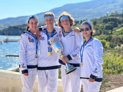 " Наше сердце - Артек"