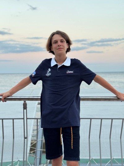 " Наше сердце - Артек"