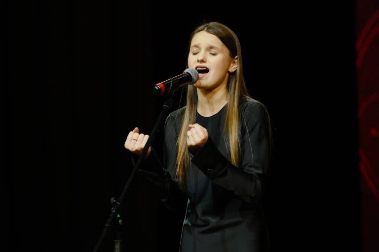 Песня о Земле