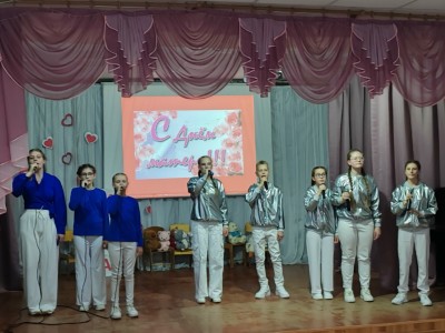 Это сила малой родины.