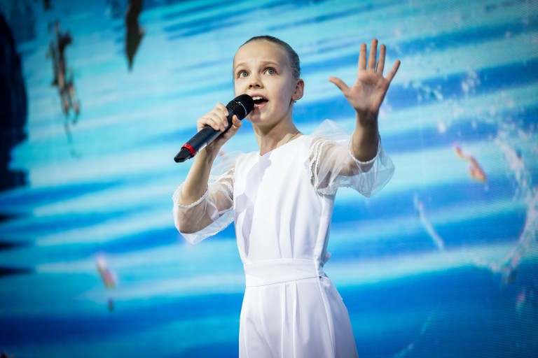 Песня о далекой Родине