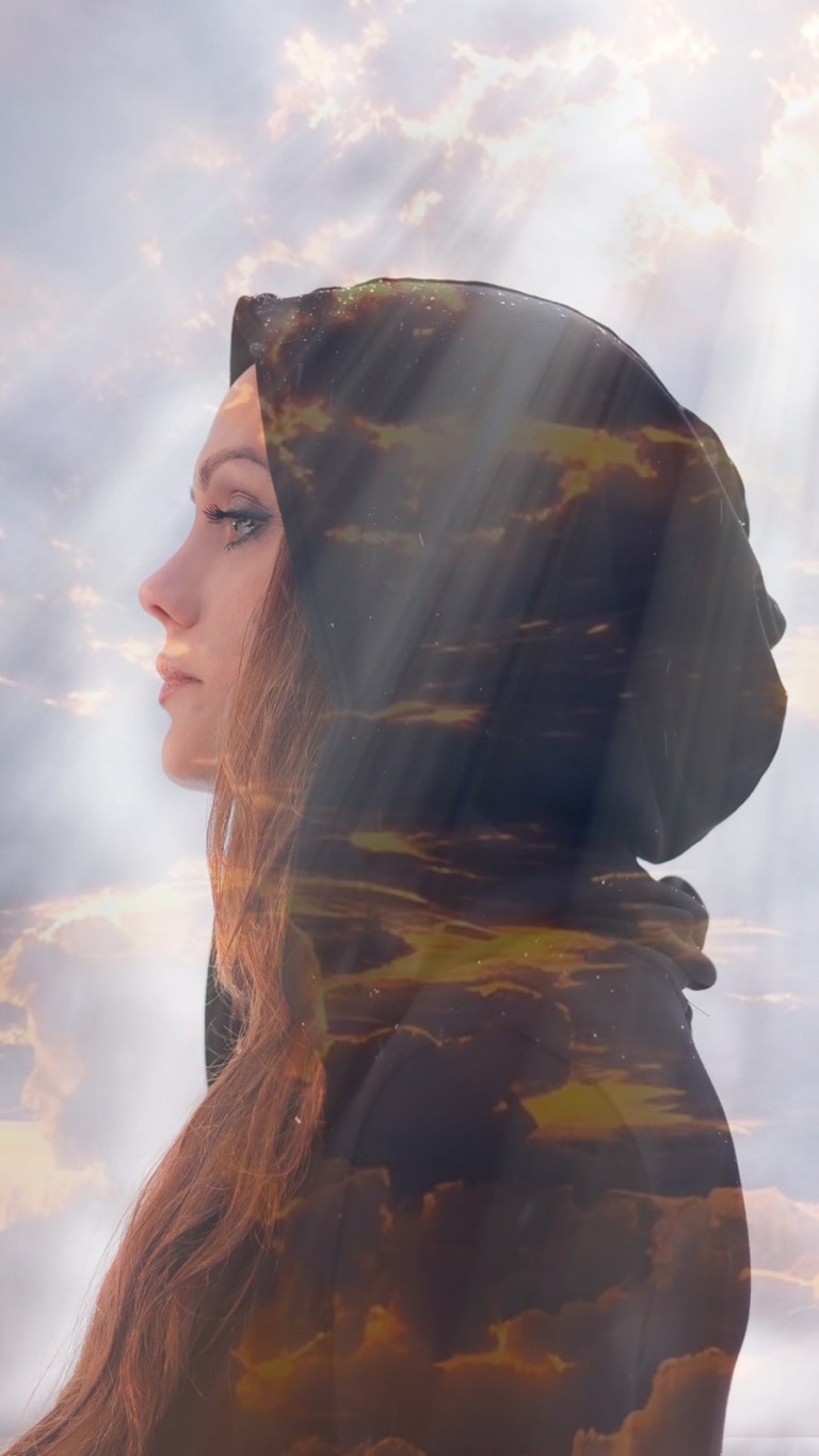 АННА ДИВА - ПОМОЛИСЬ!