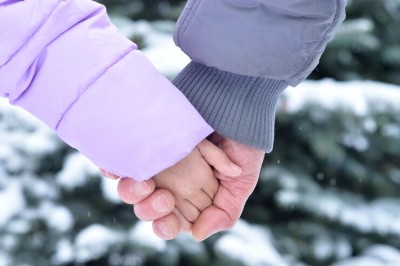 Осторожно, мадам, гололед