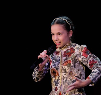 Красный конь