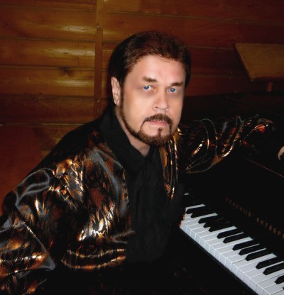 Александр Иванов