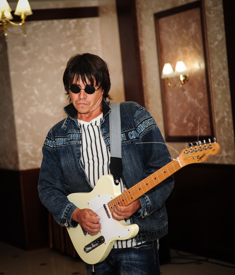 Только живи