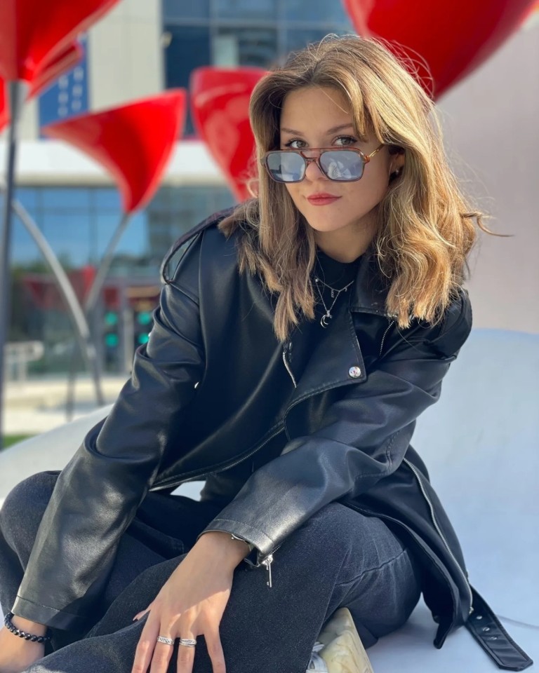 Запуталось солнце в твоих волосах