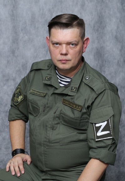 Андрей Толстяков