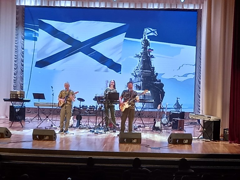 Песня "Молитесь за Российского солдата"