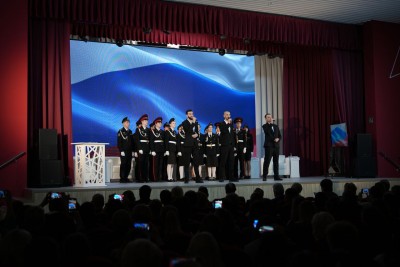 Солисты сводного хора Муринского центра образования № 2